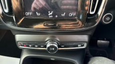 Volvo Xc40 2.0 B4P Momentum 5dr Auto [7 speed] Petrol Estate